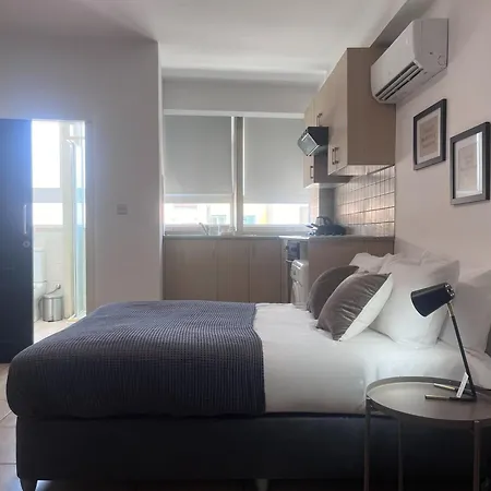Phaedrus Living Hoopoe Residencies 206 نيقوسيا